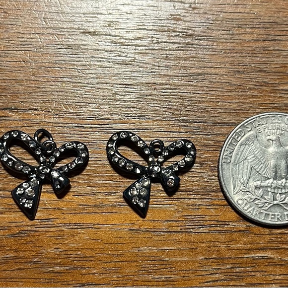 Vintage Rhinestone Bow Charms-2 - Picture 4 of 4